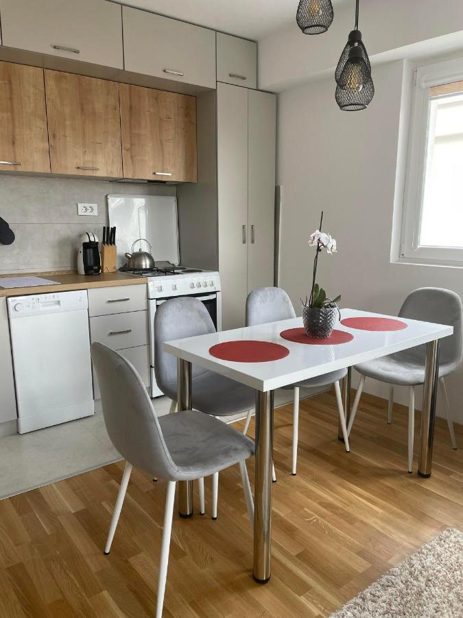 Luna Apartment By Sienna Skopje Esterno foto